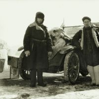 Un joven está allí para mostrarnos el camino a través del desierto de Gobi (Foto: Archivos Ulf Söderström / Carl-Axel Söderström)